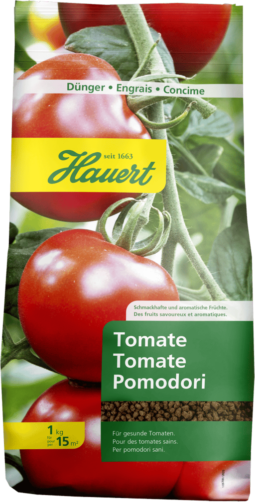 Ein Sack mit Dünger für Tomaten
