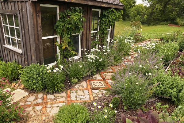 Rostflecken auf Gartenplatten